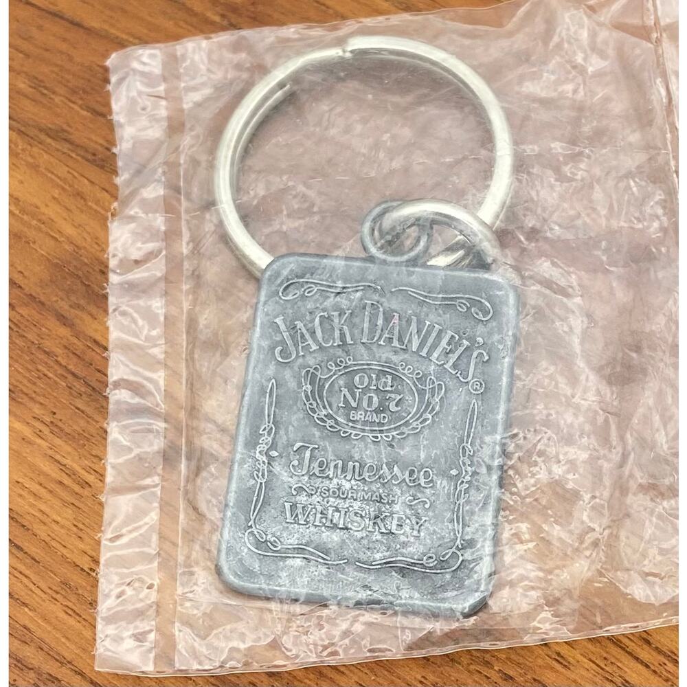 Vintage Jack Daniels Metal Keychain Tenn Whiskey Please Drink Responsibly NIP